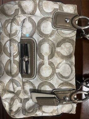 Coach Beige & Khaki Signature Canvas Shoulder Bag